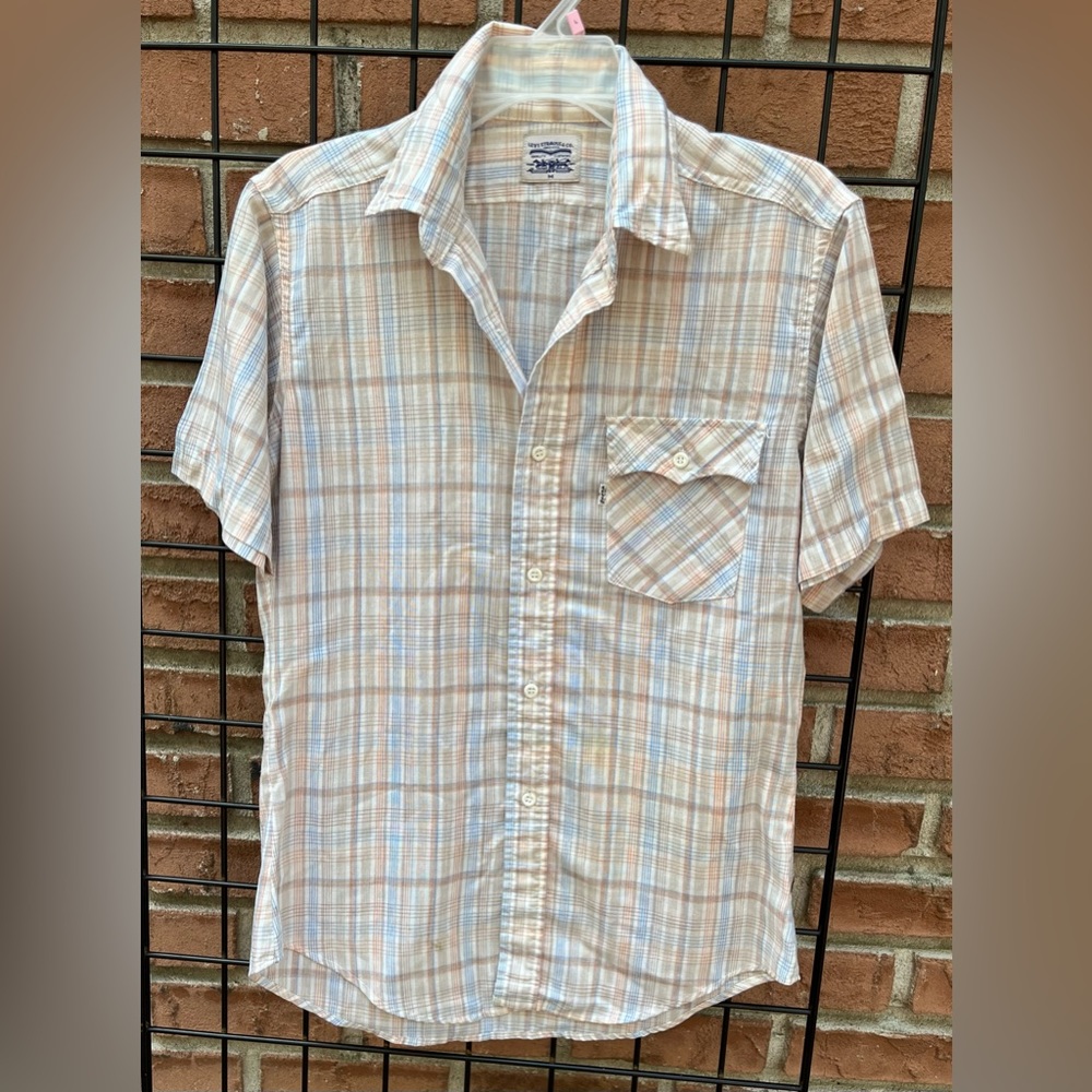 Vintage Levi’s Shortsleeved Button Down Size M - Picture 1 of 4